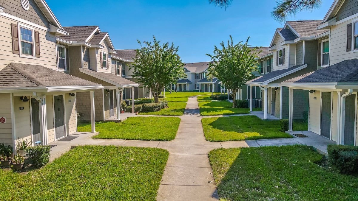 Photos and Video Belle Isle Apartments Concord Rents